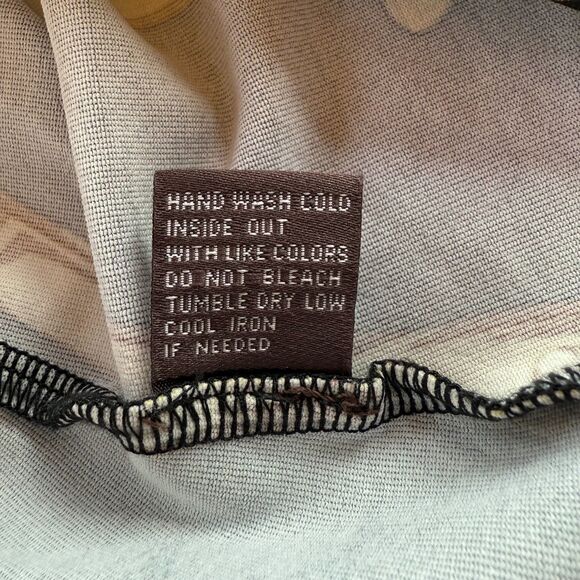 J.Mclaughlin Catalina Cloth Black & Gold Equestrian Print 3/4 Sleeve V-Neck Top - Picture 6 of 10